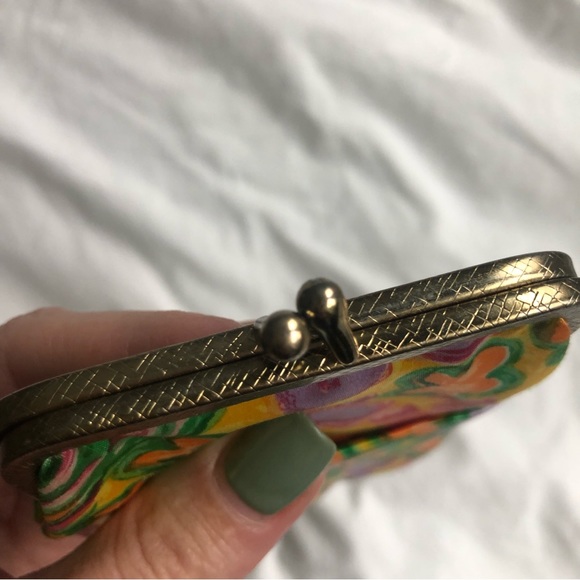 Vintage 60s Floral Kiss Lock Coin Purse - Picture 5 of 8